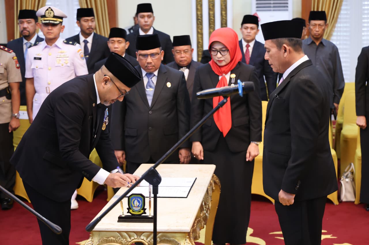 Gubernur Ansar Lantik Luki Zaiman Prawira sebagai Pj Sekaprov Kepri | Provinsi Kepulauan Riau