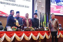 Gubernur Ansar Siap Tindak Lanjut Rekomendasi Strategis DPRD Kepri